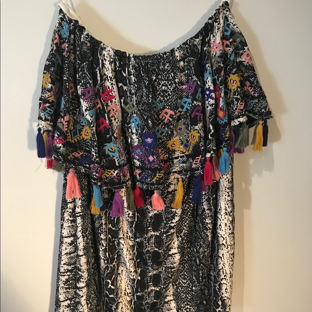 Judith March Off The Shoulder Top M